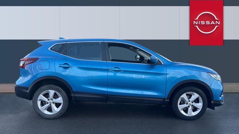 Nissan Qashqai 1.3 DiG-T Acenta Premium 5dr Petrol Hatchback